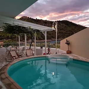 Vassilis Retreat Asos