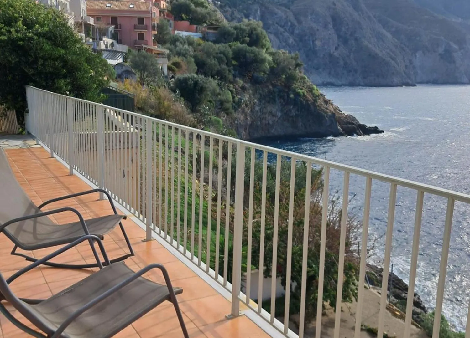 Villa Asos Luxury Seafront Villas, Kefalonia, 100M Beach & Center, 4 Stars Services, Parking - Near Myrtos - Fiskardo