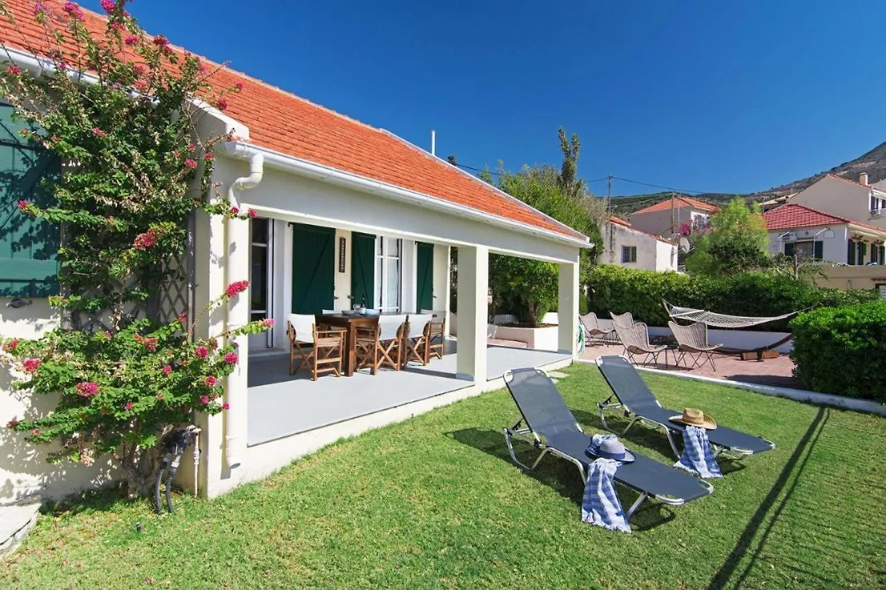 Asos Luxury Seafront Villas, Kefalonia, 100M Beach & Center, 4 Stars Services, Parking - Near Myrtos - Fiskardo